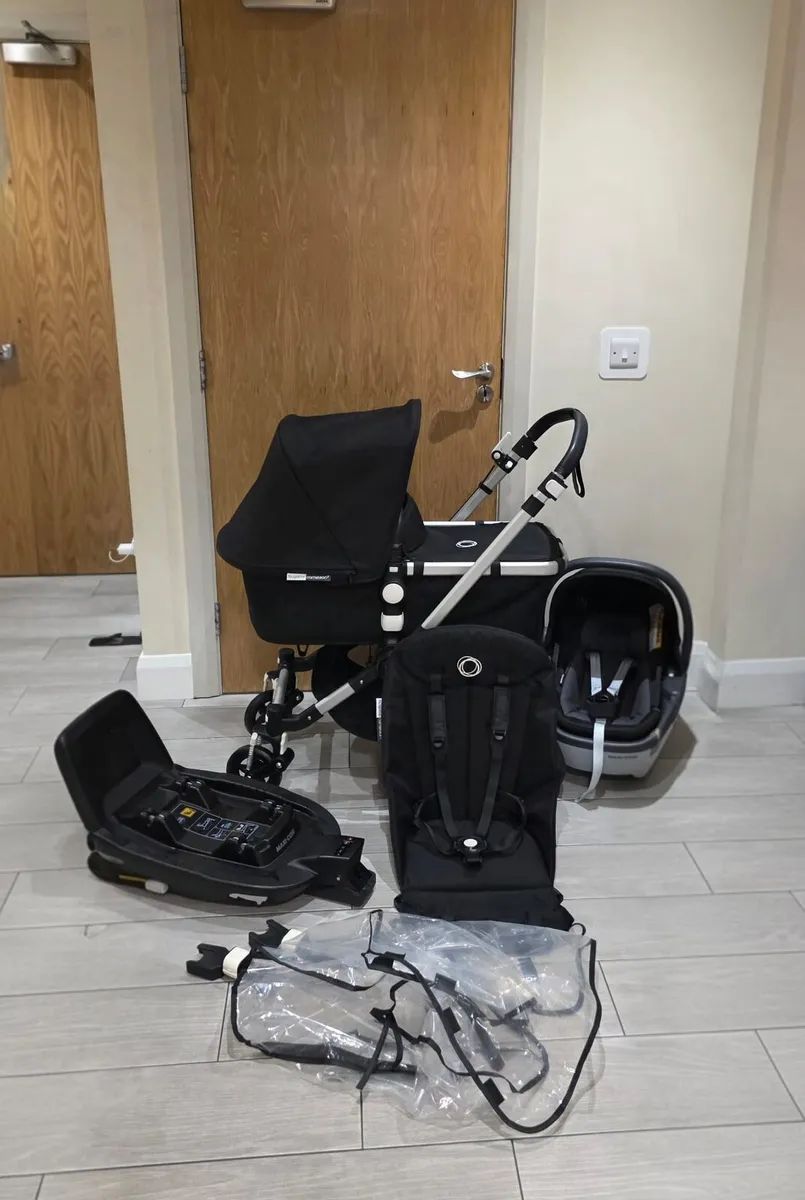 Almost new Bugaboo cameleon 3 plus with car seat a - Image 1