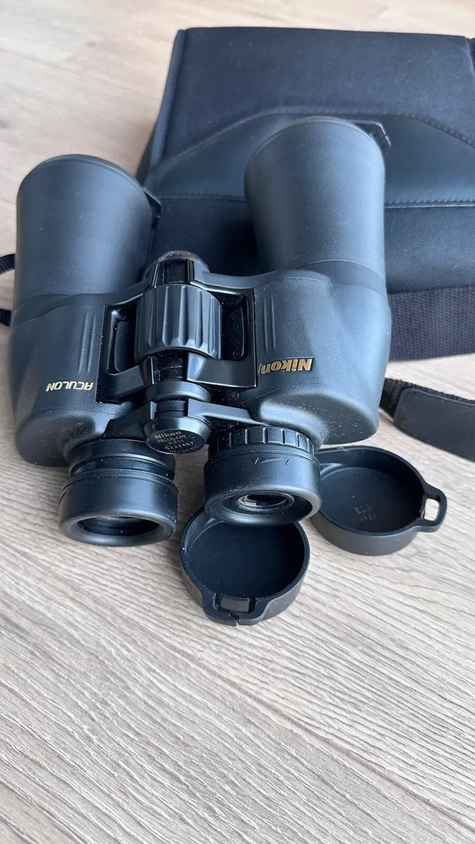 Binoculars—Nikon Aculon A211 10x50 - Image 2