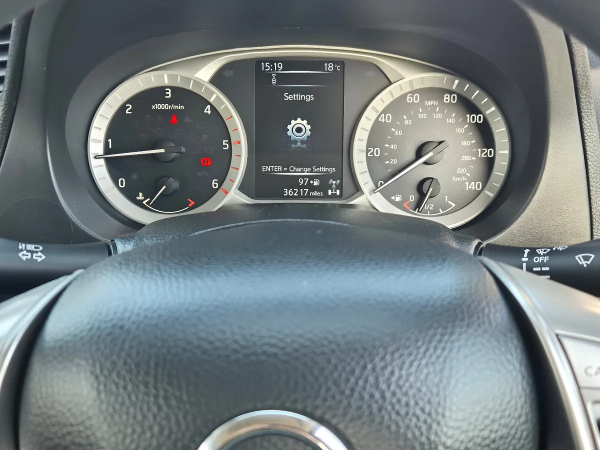 Nissan Navara  ACENTA DCI - Image 3
