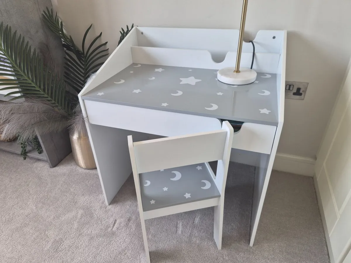Children’s Desk & Chair Set - Image 2