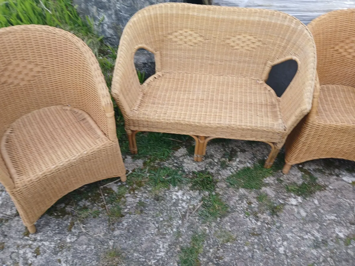 Patio chairs 💺 💺 💺....Caine...new lot ot (3).. - Image 1