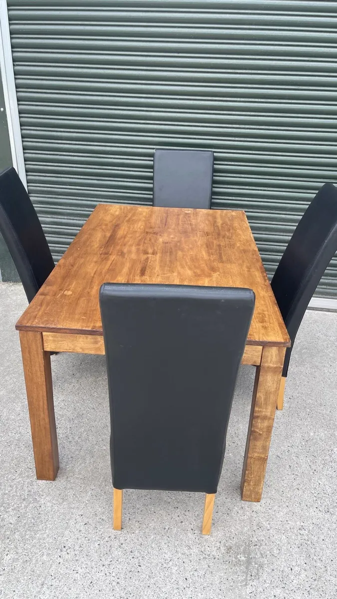 Dining table with chairs - Image 3