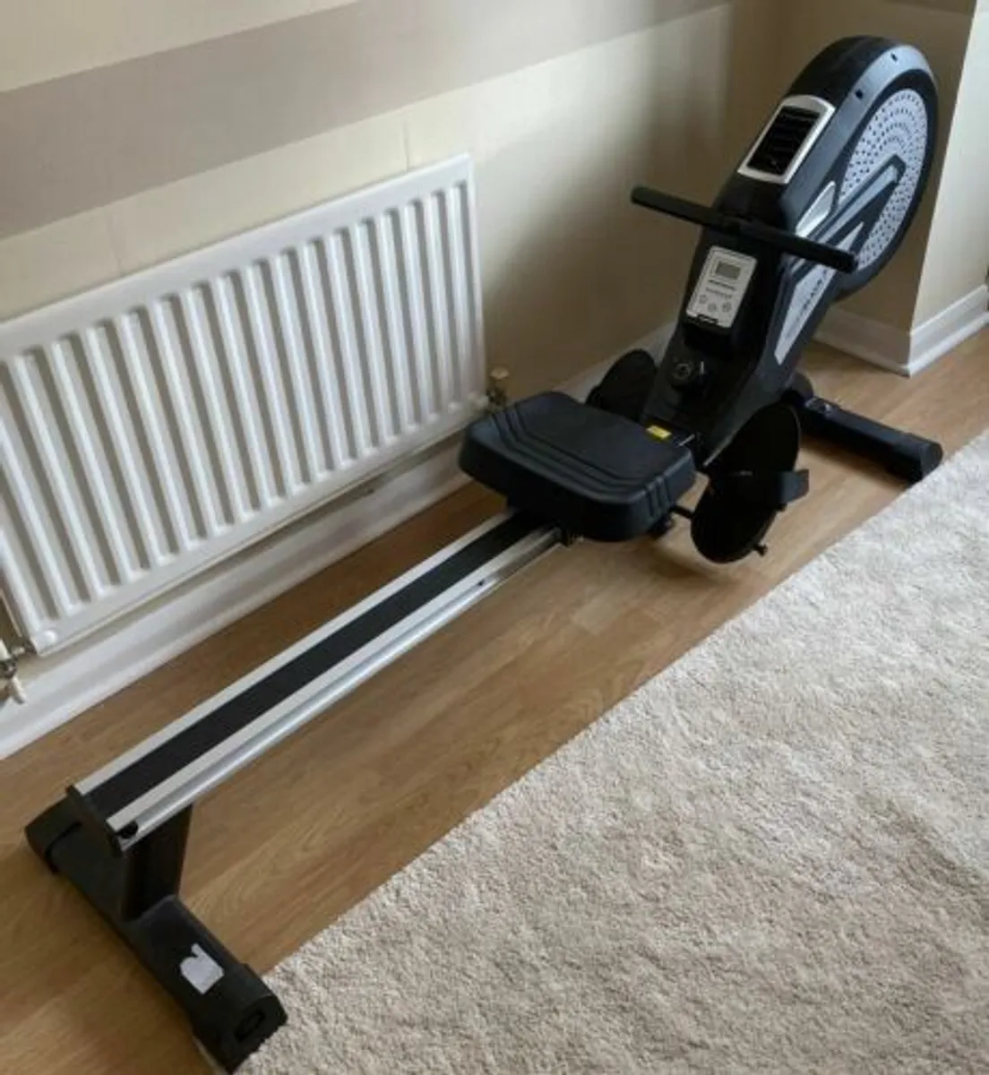 Rowing Machine - Image 1