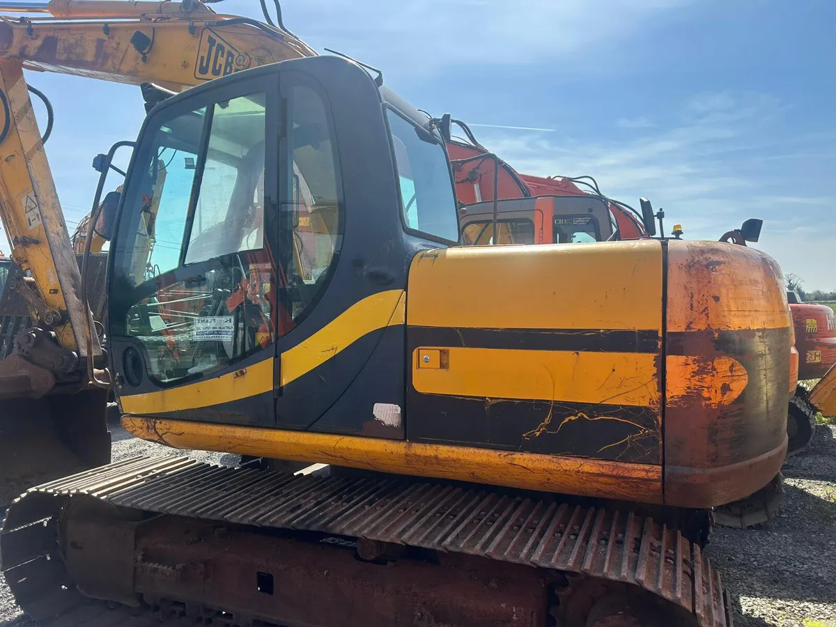Year 2005 JCB JS130 - Image 2