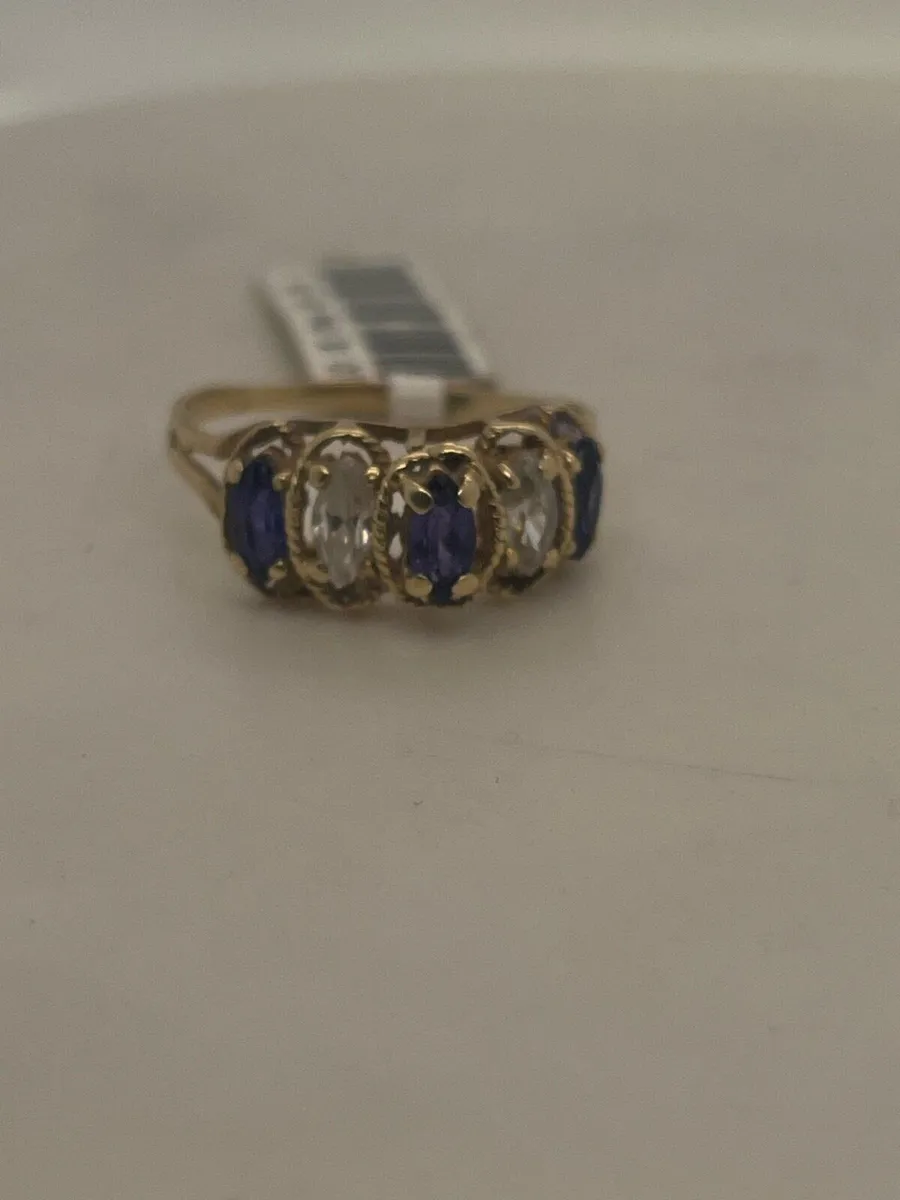 10k gold purple stone cz ring. - Image 2