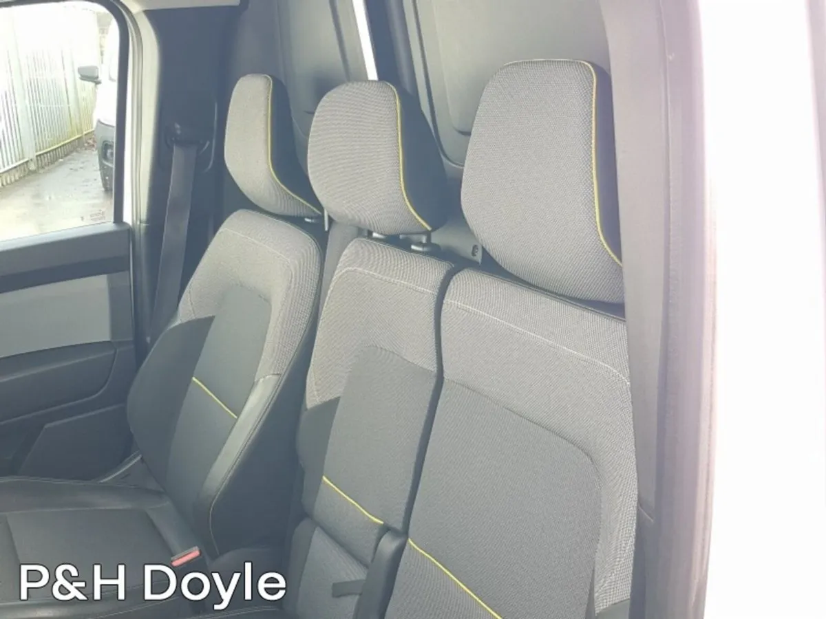 Renault Kangoo ML19 DCI 95 ADVANCE 4DR - 3 SEATER - Image 4