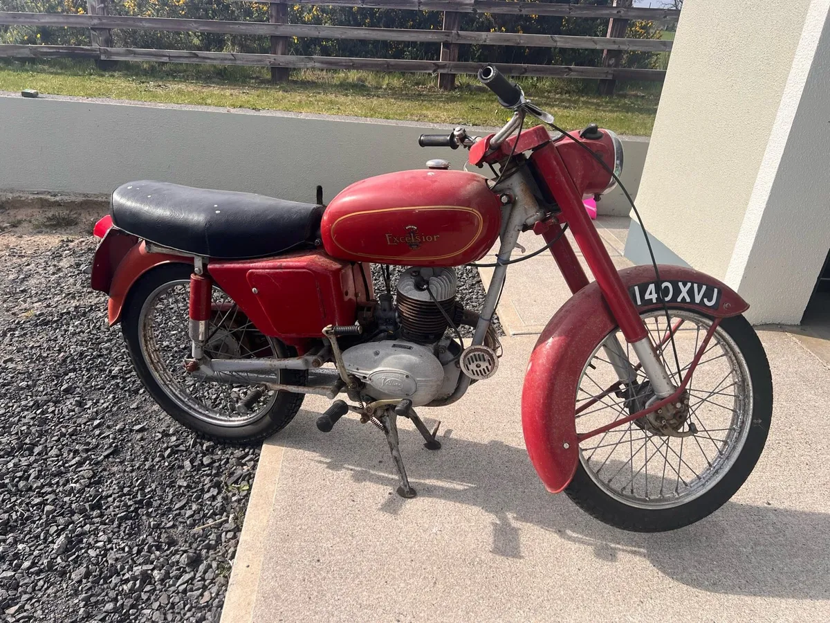 Vintage Bike - Image 1