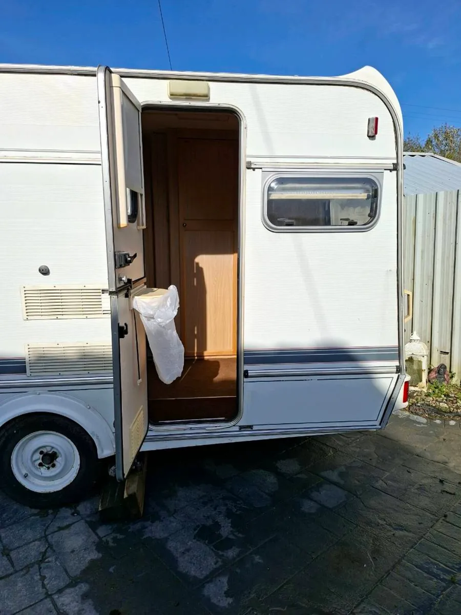 Caravan for sale - Image 3
