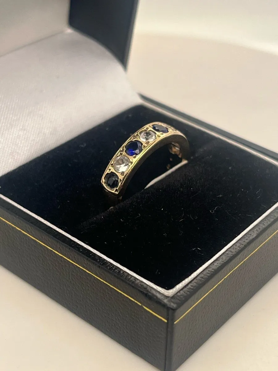 9k gold blue stone cz ring. - Image 4