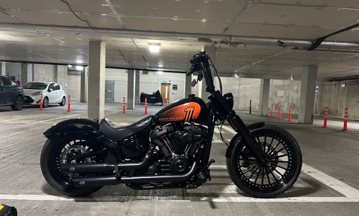 Street Bob 114 - Image 1