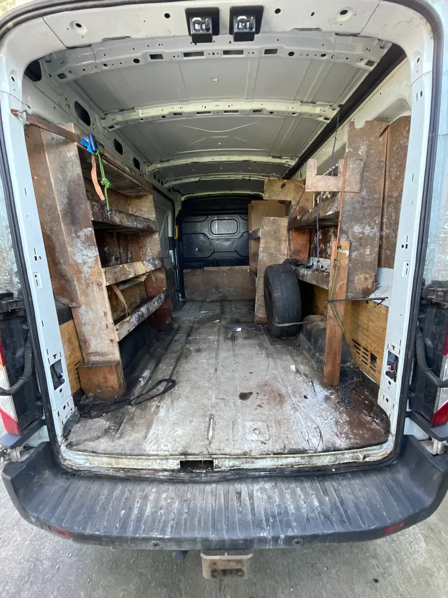 Ford transit - Image 4