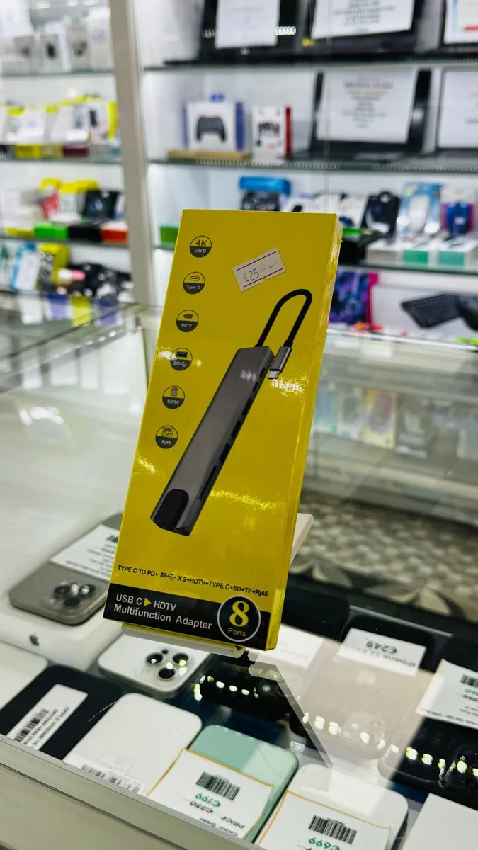 8 in 1  Type c adapter