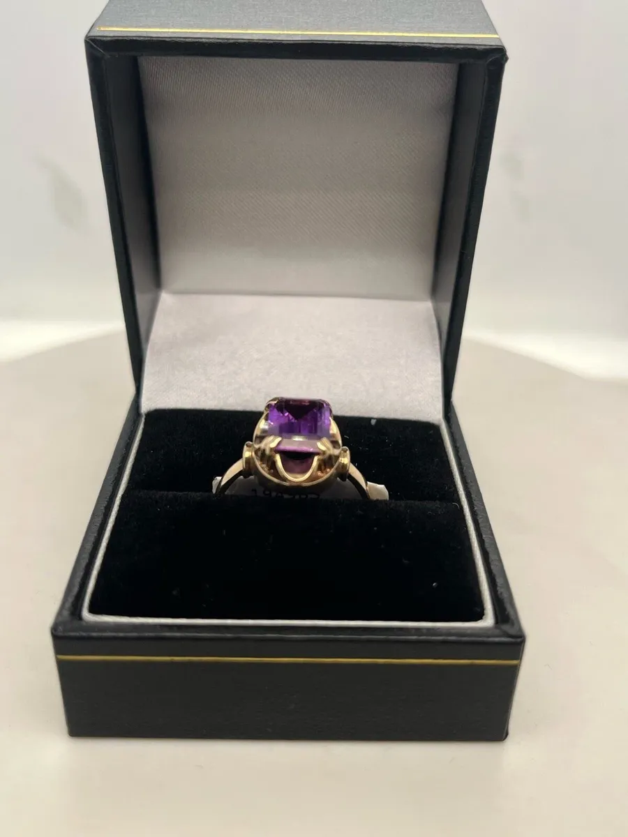 9k gold purple stone ring. - Image 2