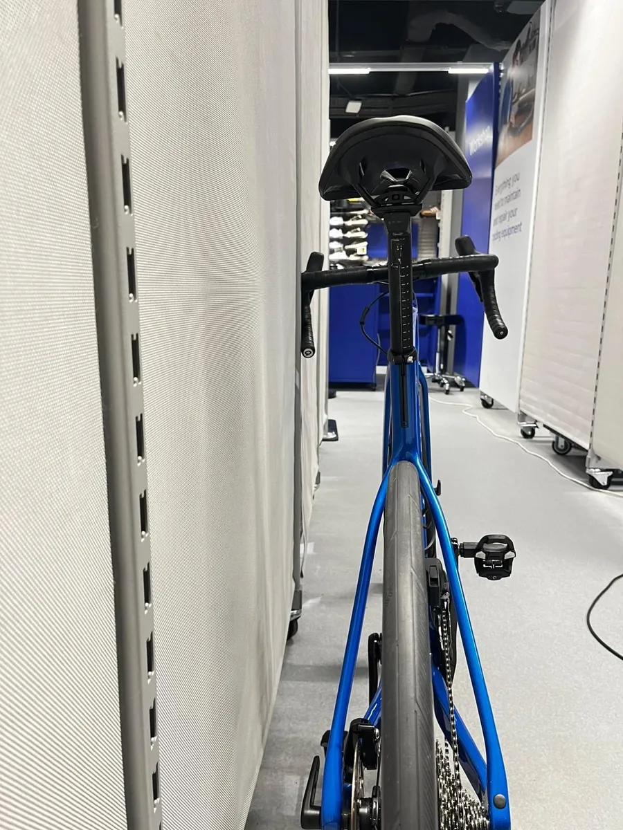 road bike - sram rival axs wireless shifters - Image 4