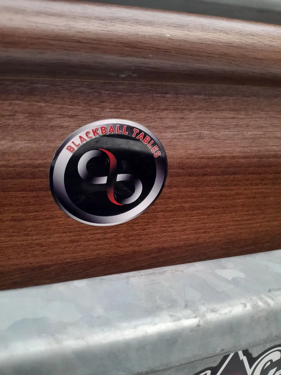 Pool table - Image 4