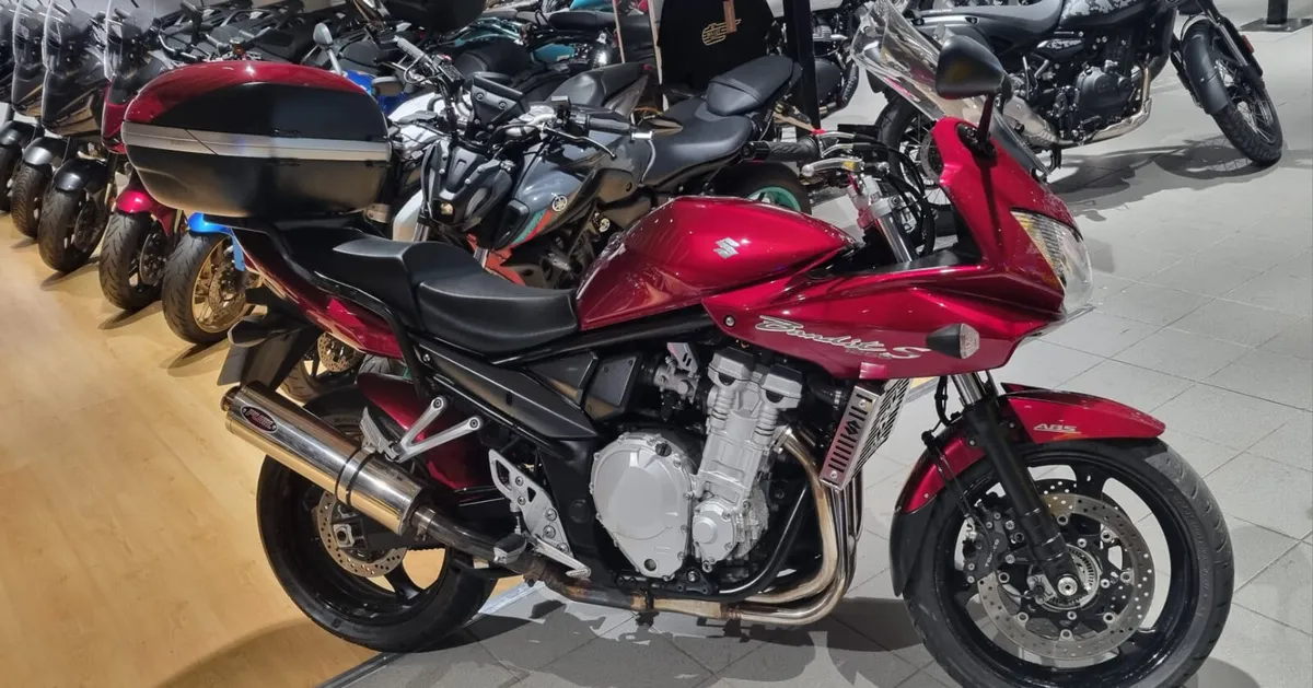 Suzuki GSF1250S Bandit - Image 1