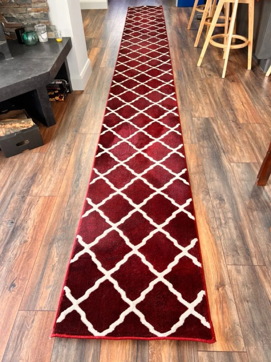 Toscana Hall / Stair Runner – Red Diamond Pattern - Image 2