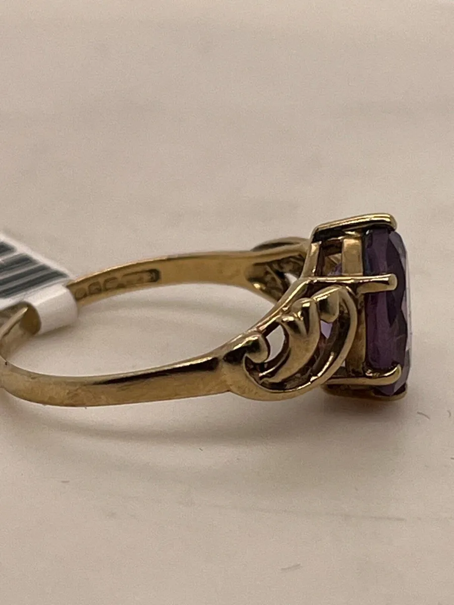 9k gold purple stone ring. - Image 3