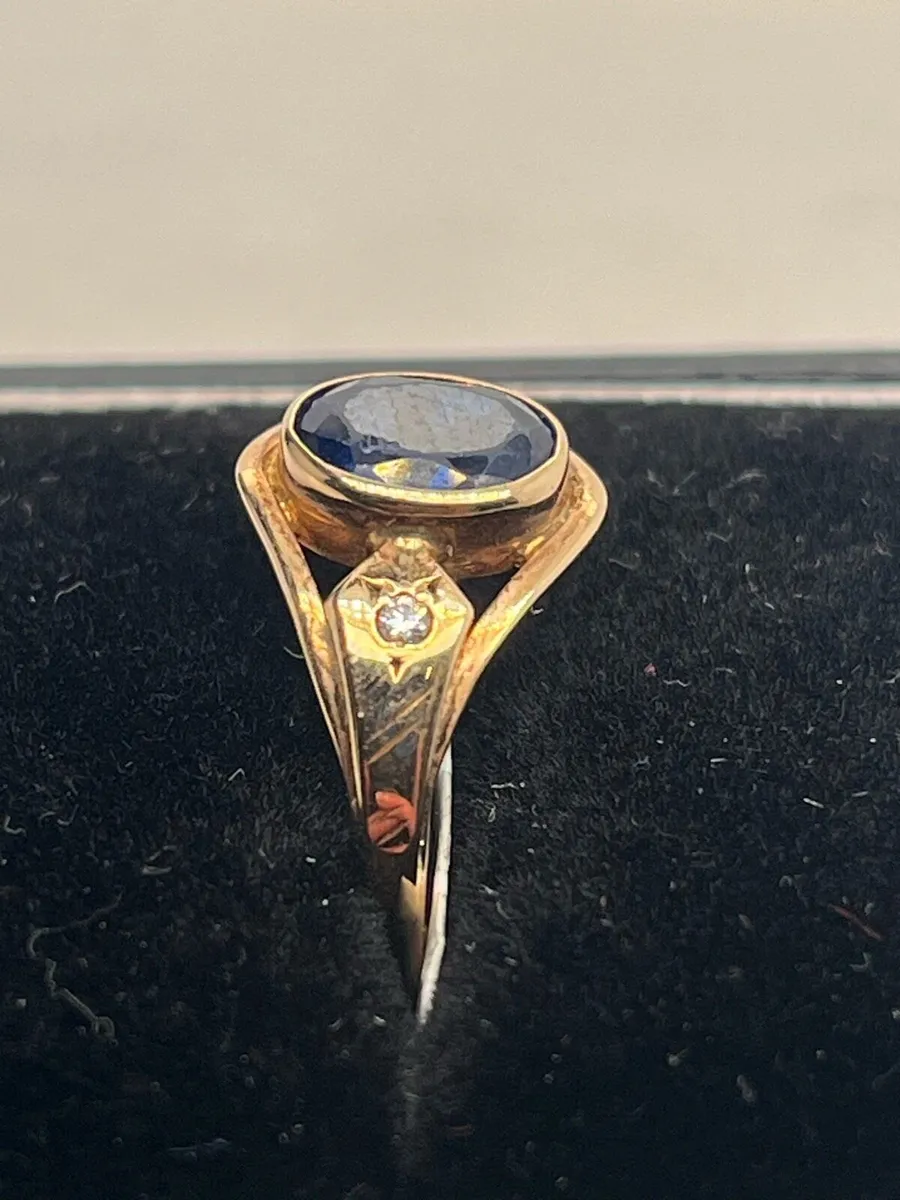 14k gold blue stone cz ring. - Image 4