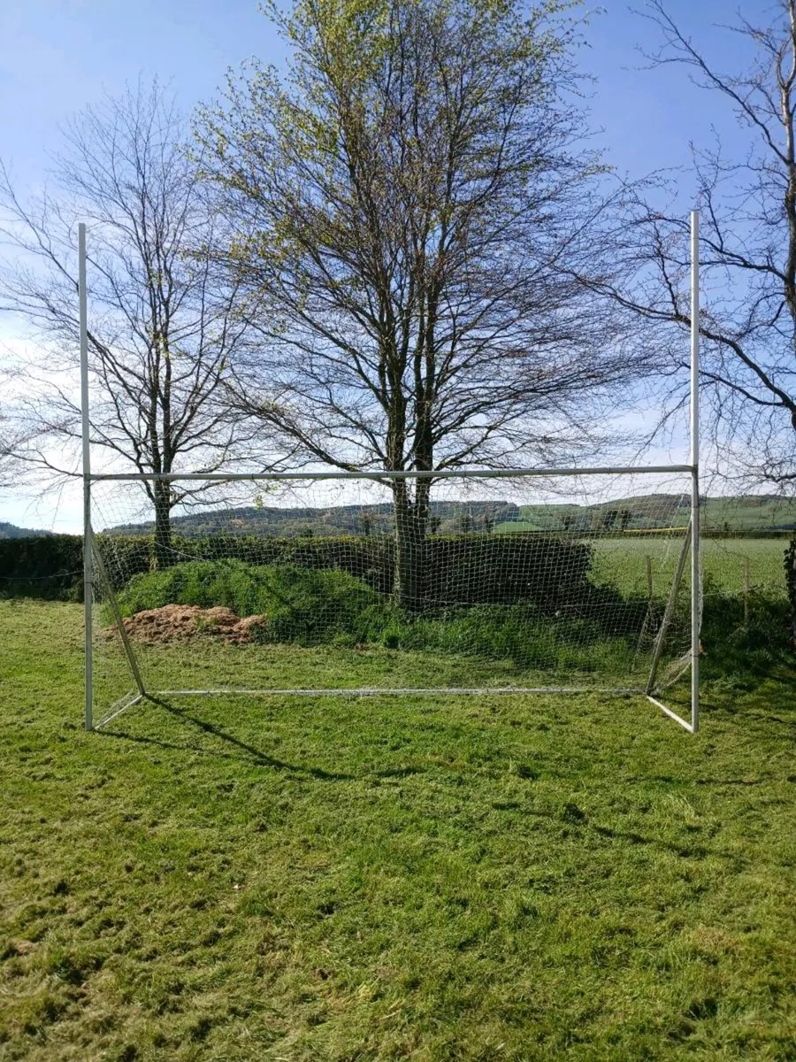 Goal posts - Image 2
