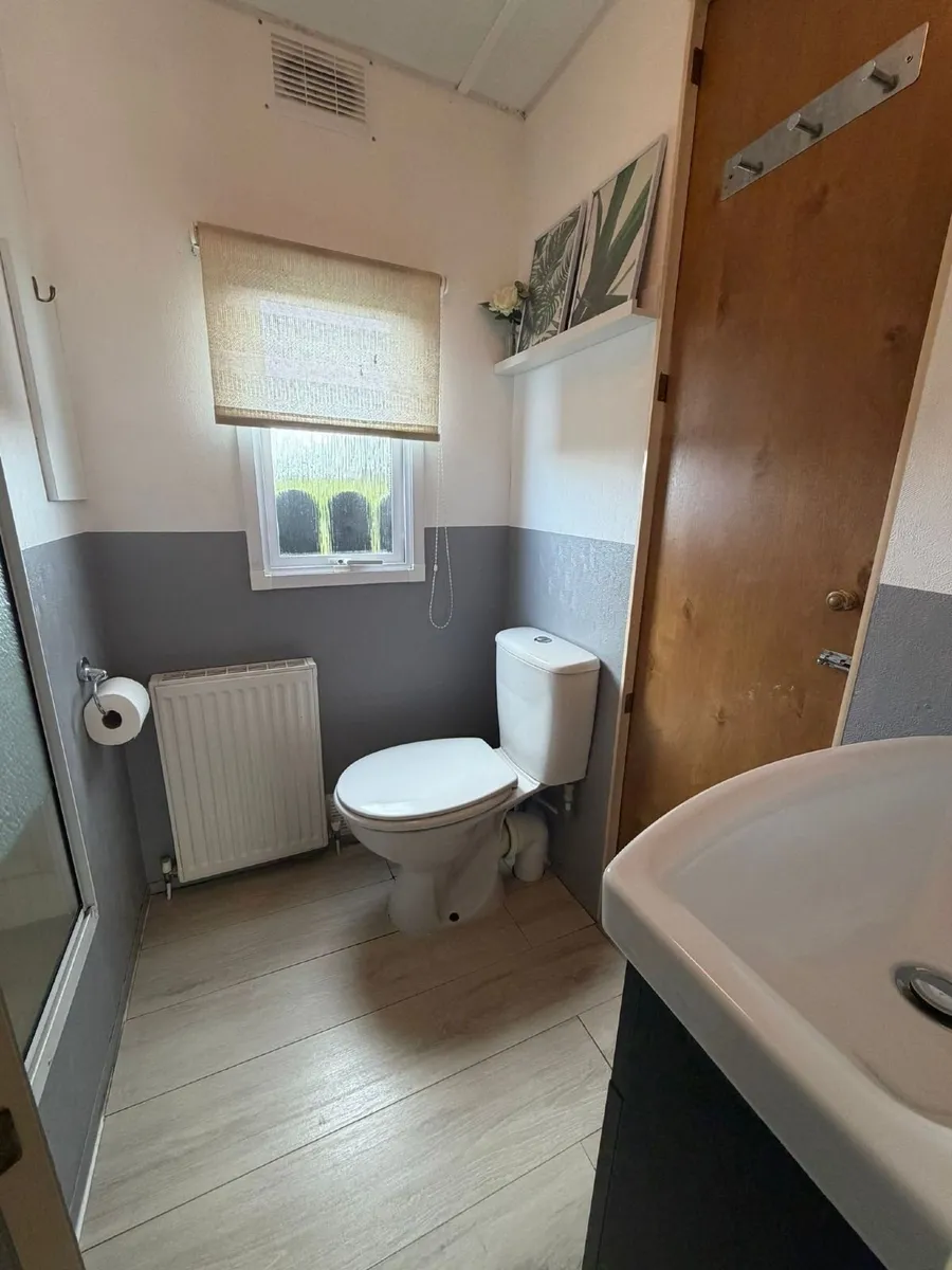 Mobile Home - Image 3