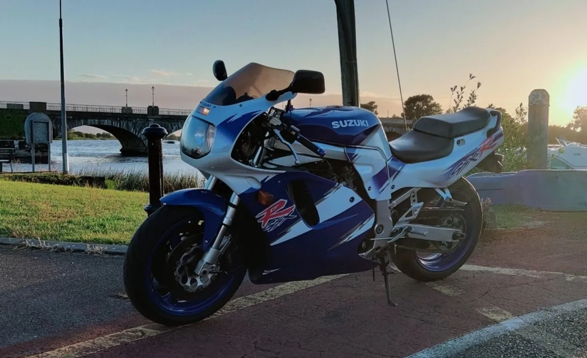 Collectable Classic GSXR-750 - Image 2