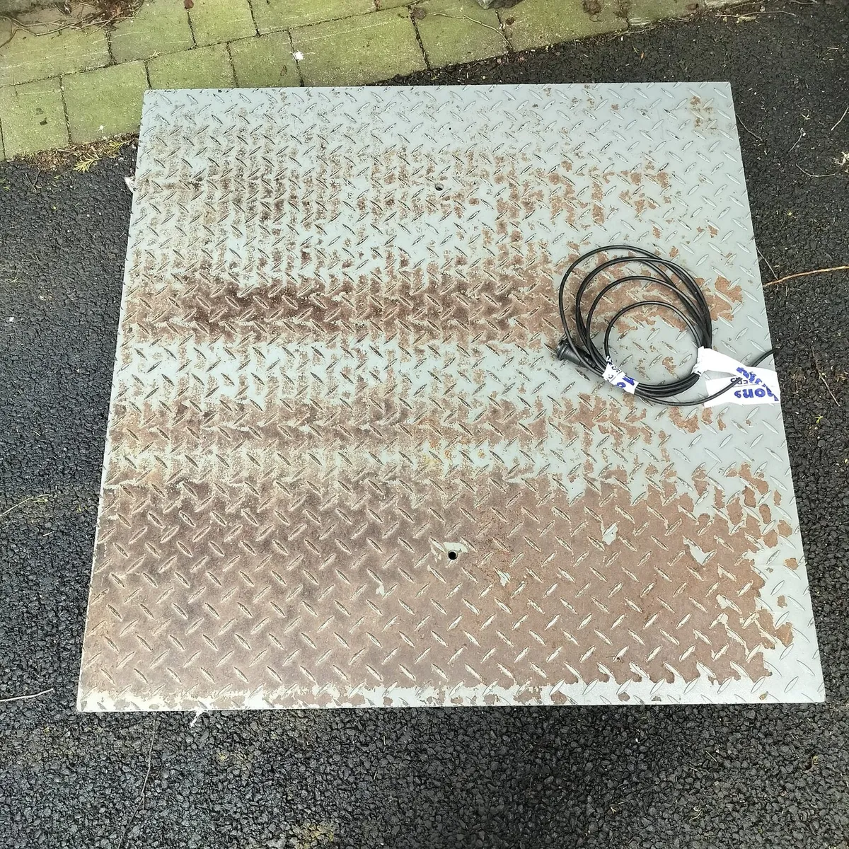 Industrial scales - Image 1