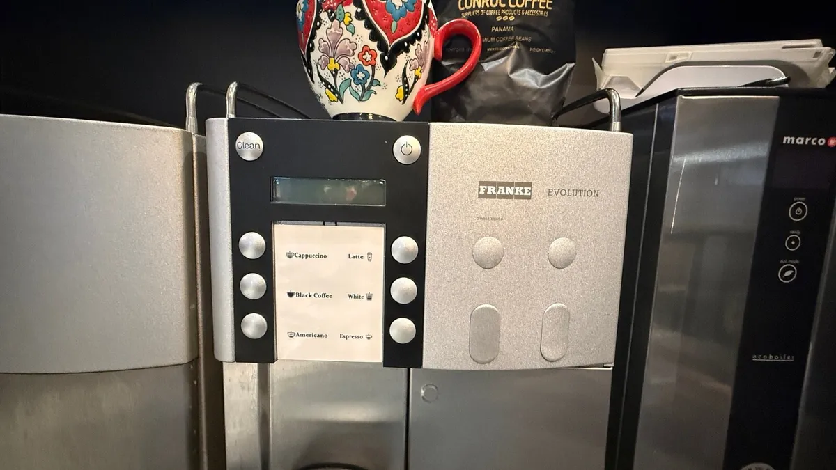 Commercial equipment - Image 3