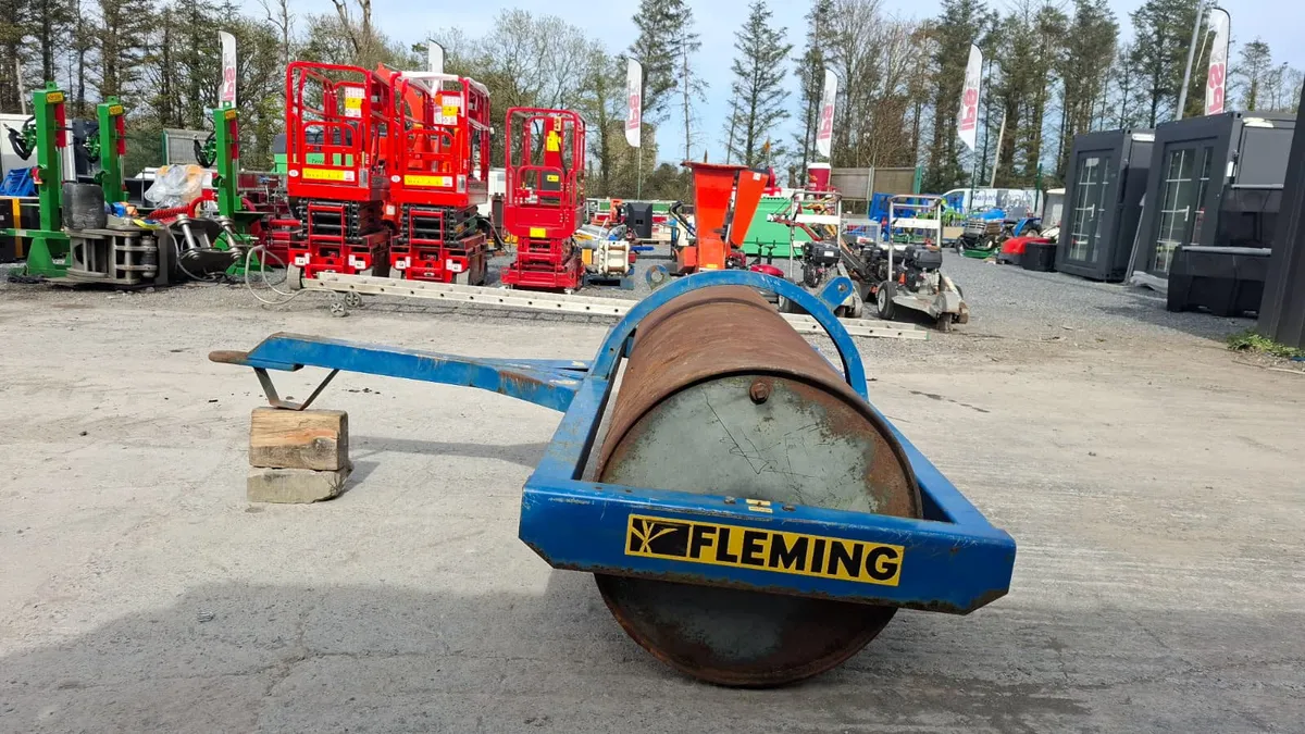Fleming 8ft Land Roller - Image 4