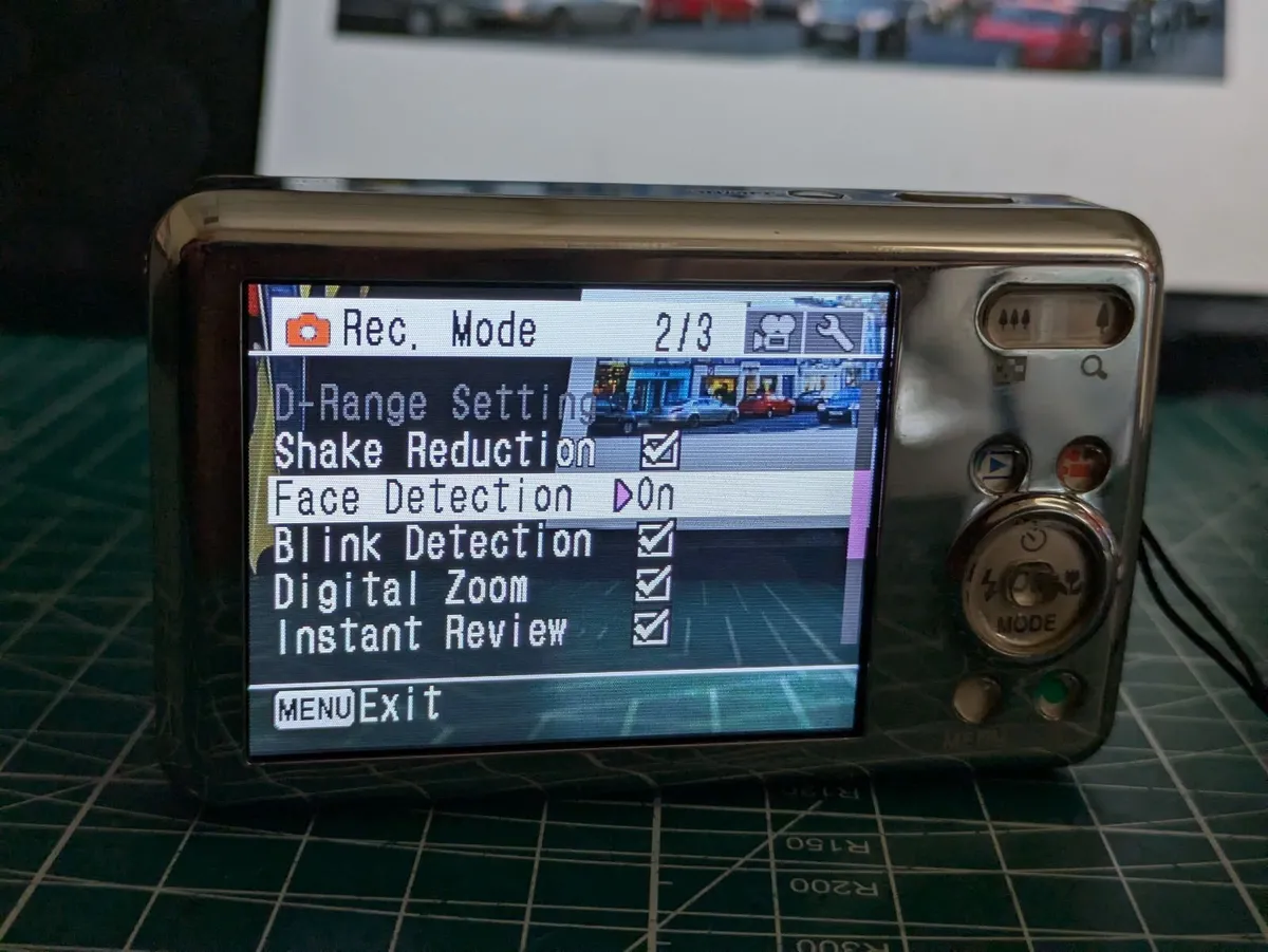 Pentax Optio S1 14MP CCD🌈 compact camera. - Image 3