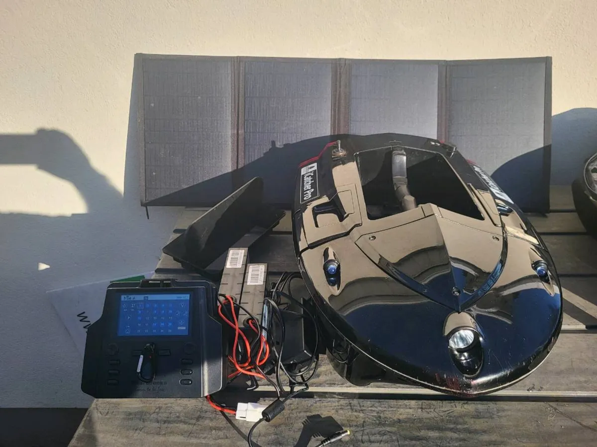 Bear creeks ipoilt bait boat - Image 2