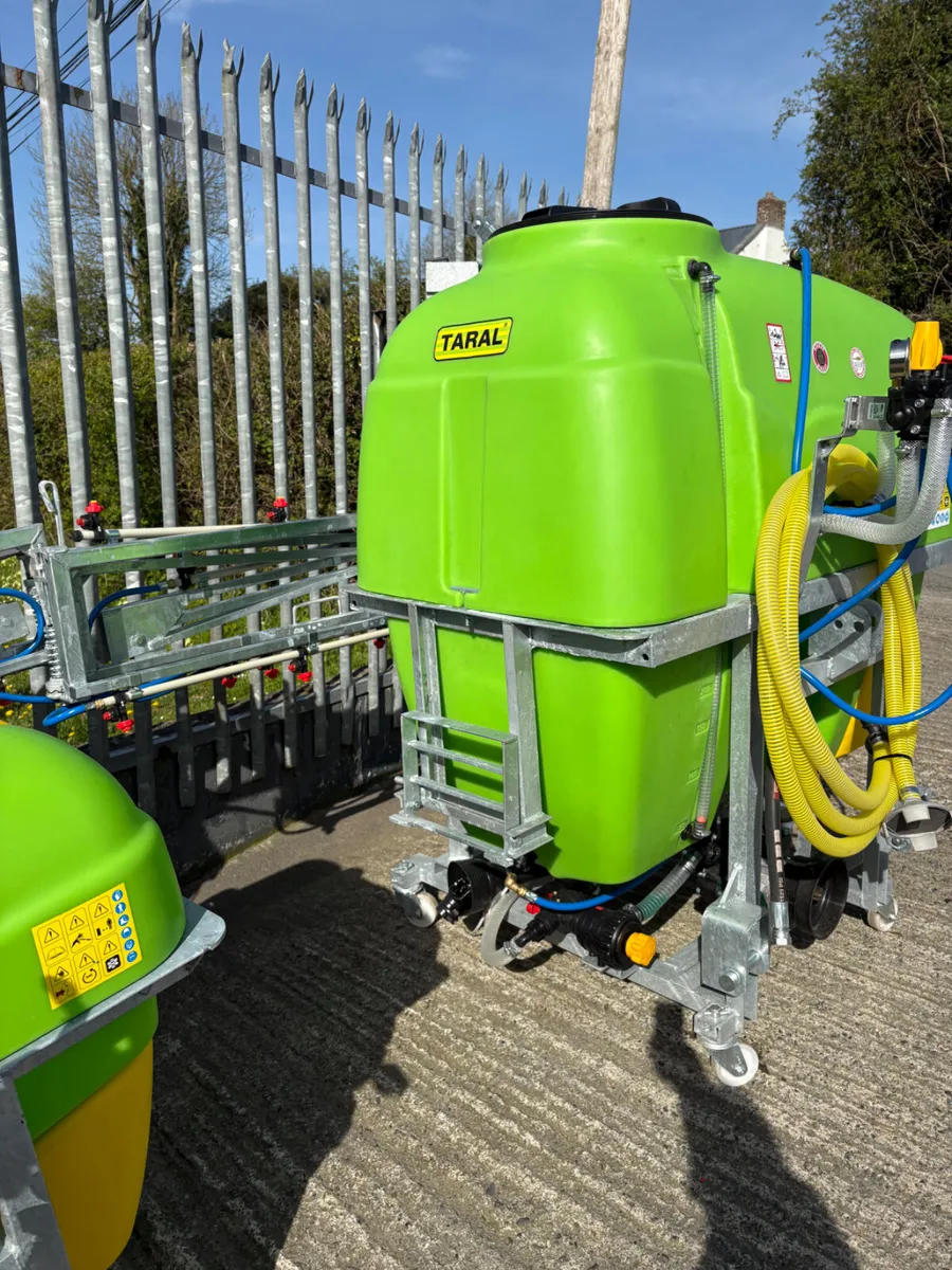 TARAL 1000 LTR SPRAYERS - Image 4