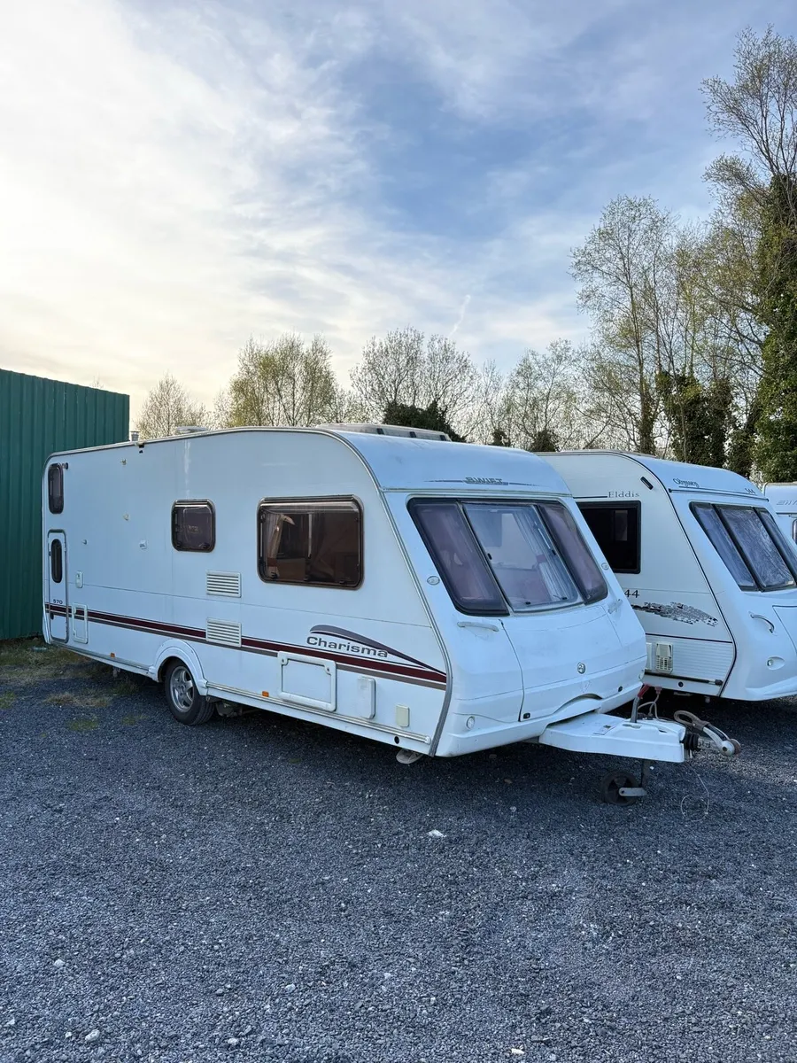 Swift charisma 6 berth caravan for sale - Image 2