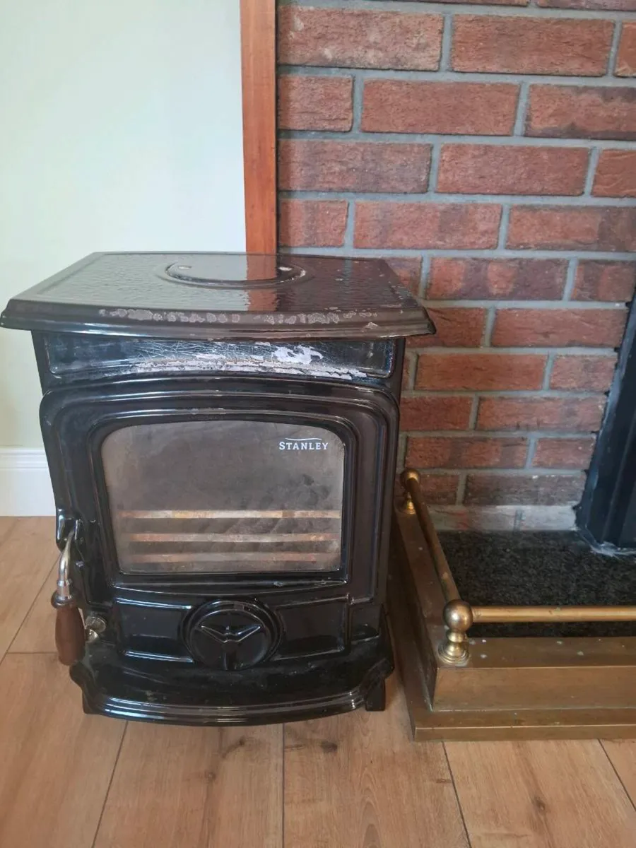 Stanley cara stove - Image 1