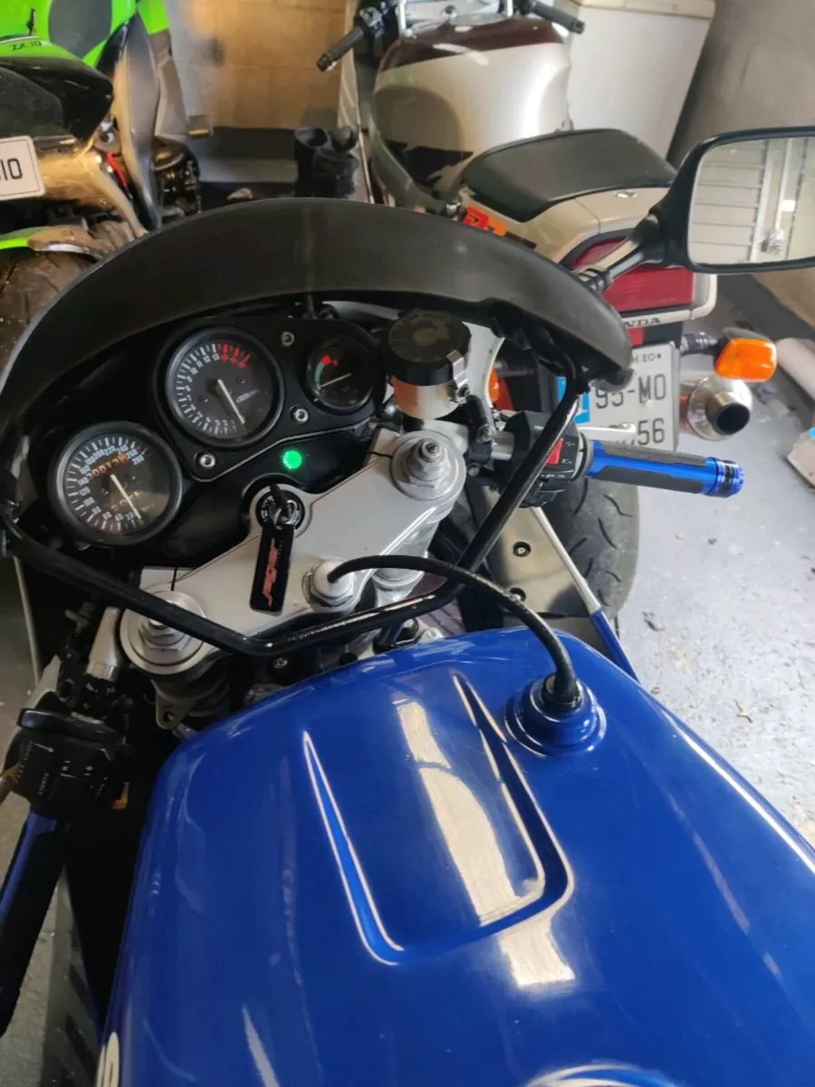 Collectable Classic GSXR-750 - Image 4