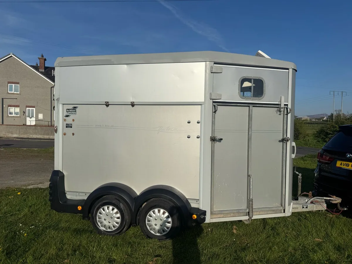 Ifor Williams HB 511 horse box - Image 2