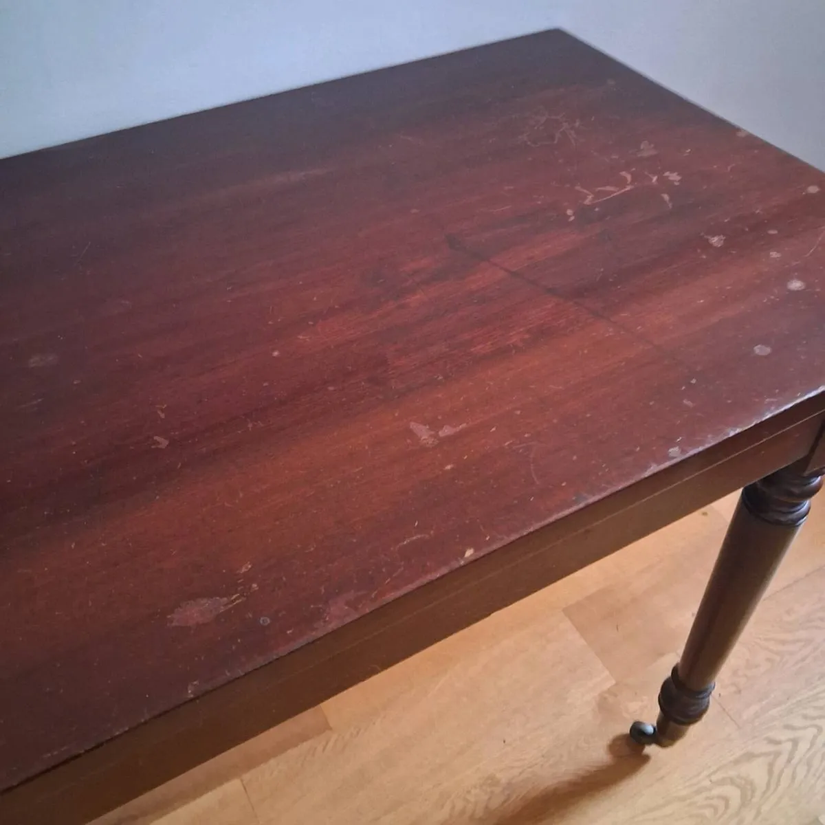 Mahogany table - Image 3