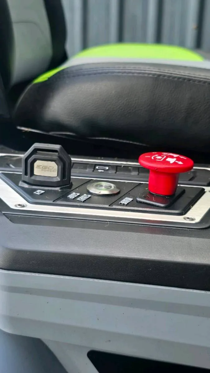 EGO ZERO TURN - Image 4