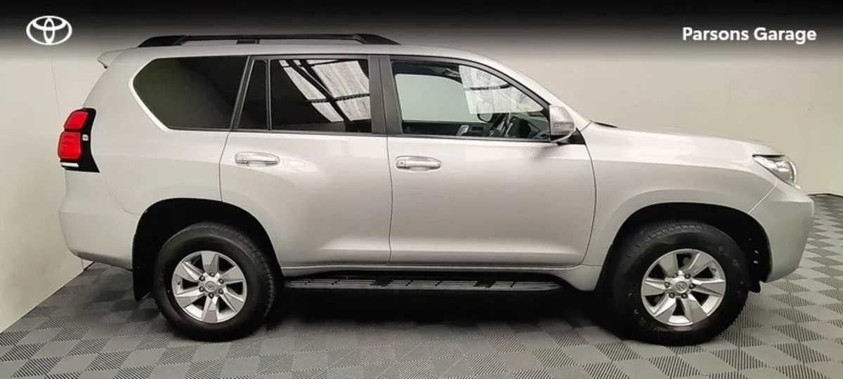 Toyota Land Cruiser LAND CRU LWB COMMERCIAL 4DR LC - Image 3