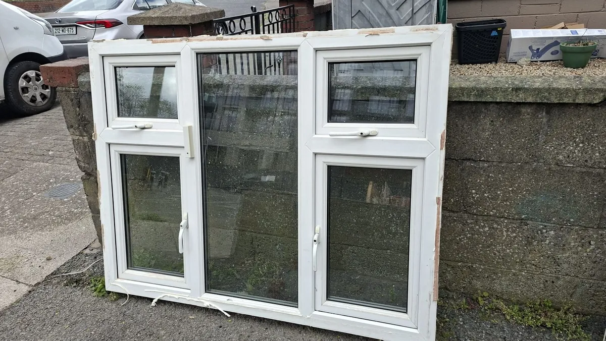 windows and back door - Image 1