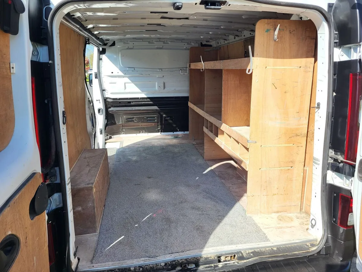 Renault Trafic 2021 - Image 3