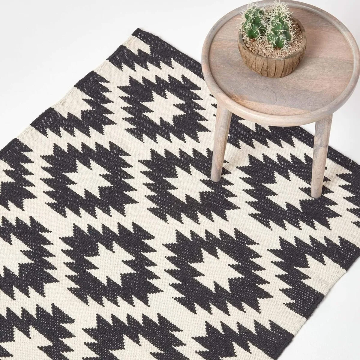 Zurich Black White Handwoven Kilim Rug for Living - Image 1