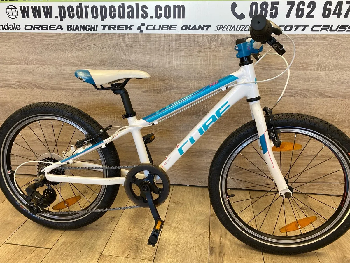 Cube access (like new) - Image 2