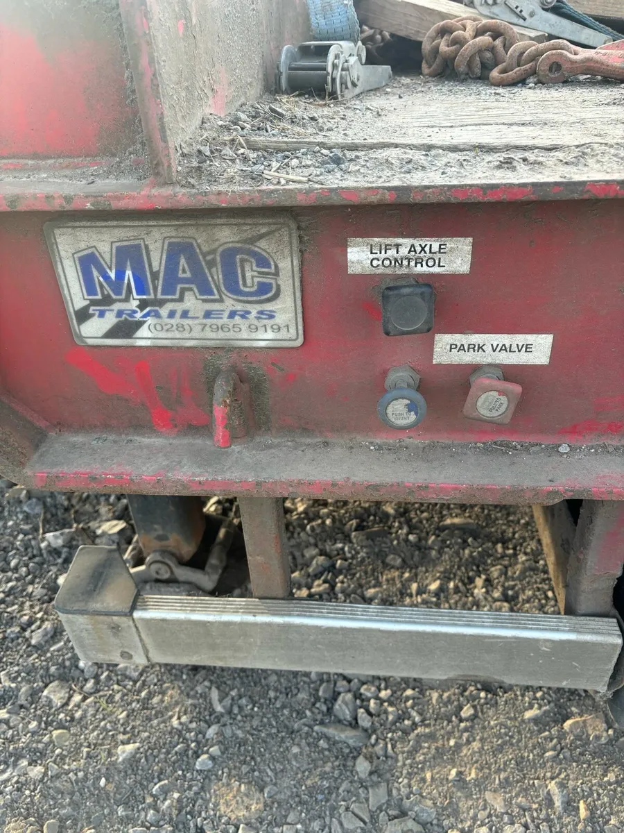 Mac tri axle low loader - Image 4