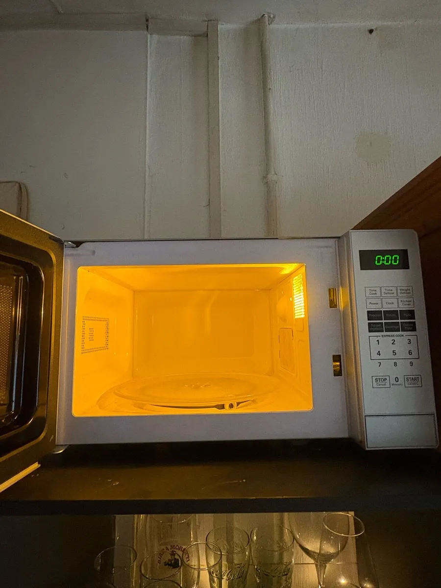 Dimplex Microwave - Image 2