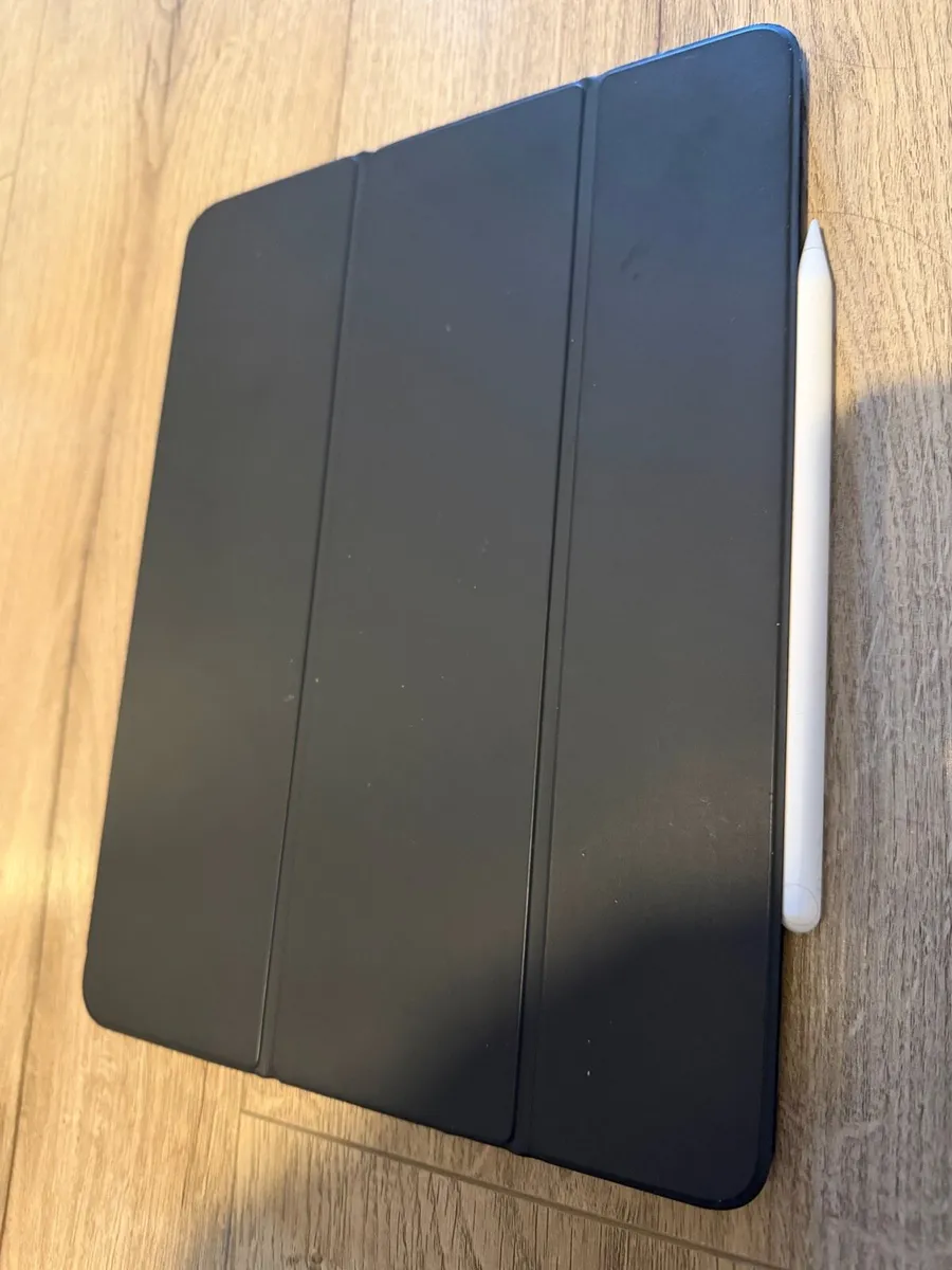 iPad Pro 12.9” 64GB + Apple Pencil + Case - Image 3