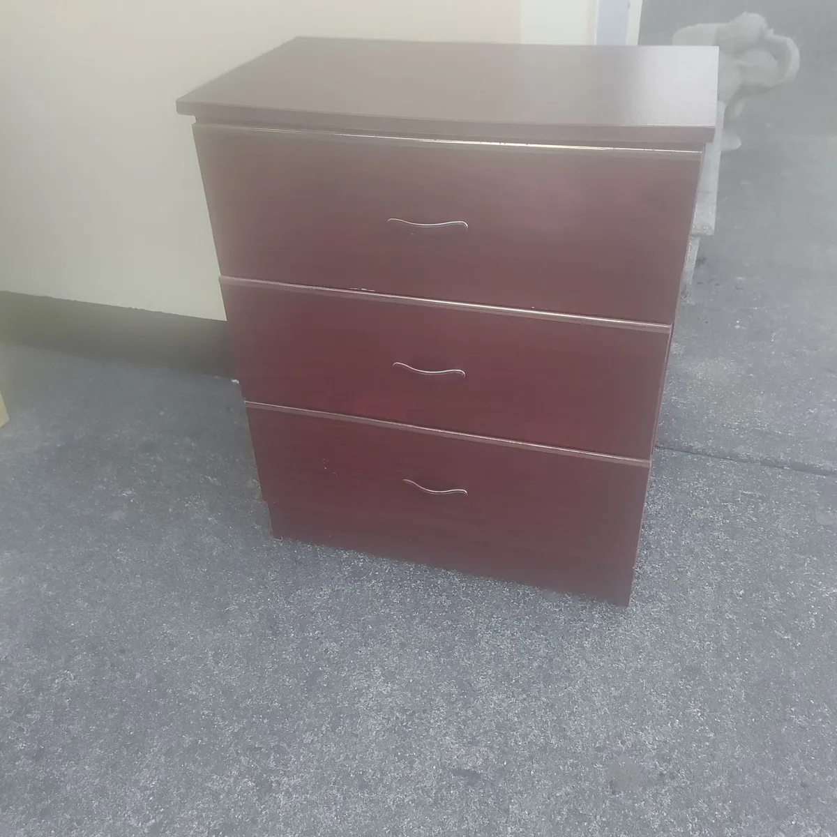 Chest of drawers - Image 1