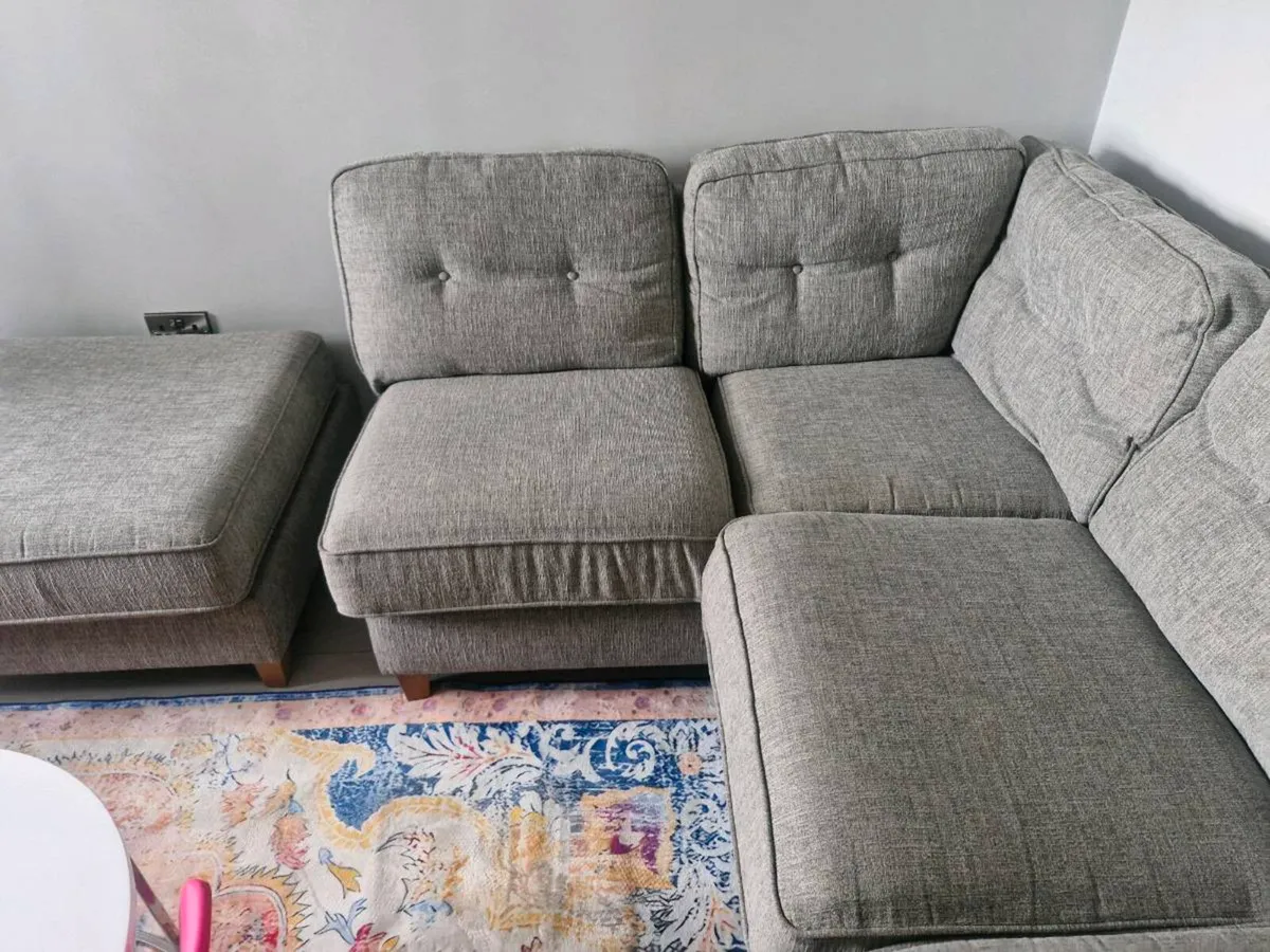 Couch - Image 3