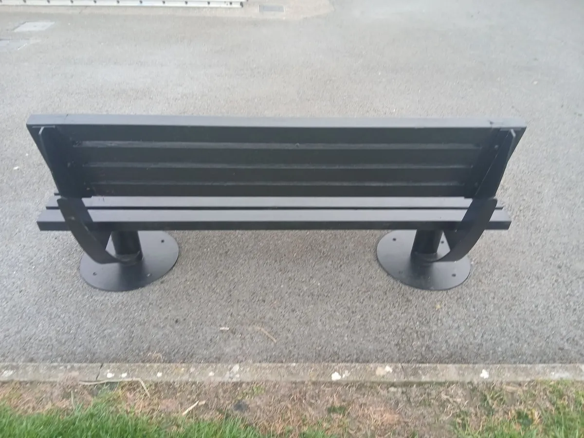 Outdoor Solid bench - Image 3