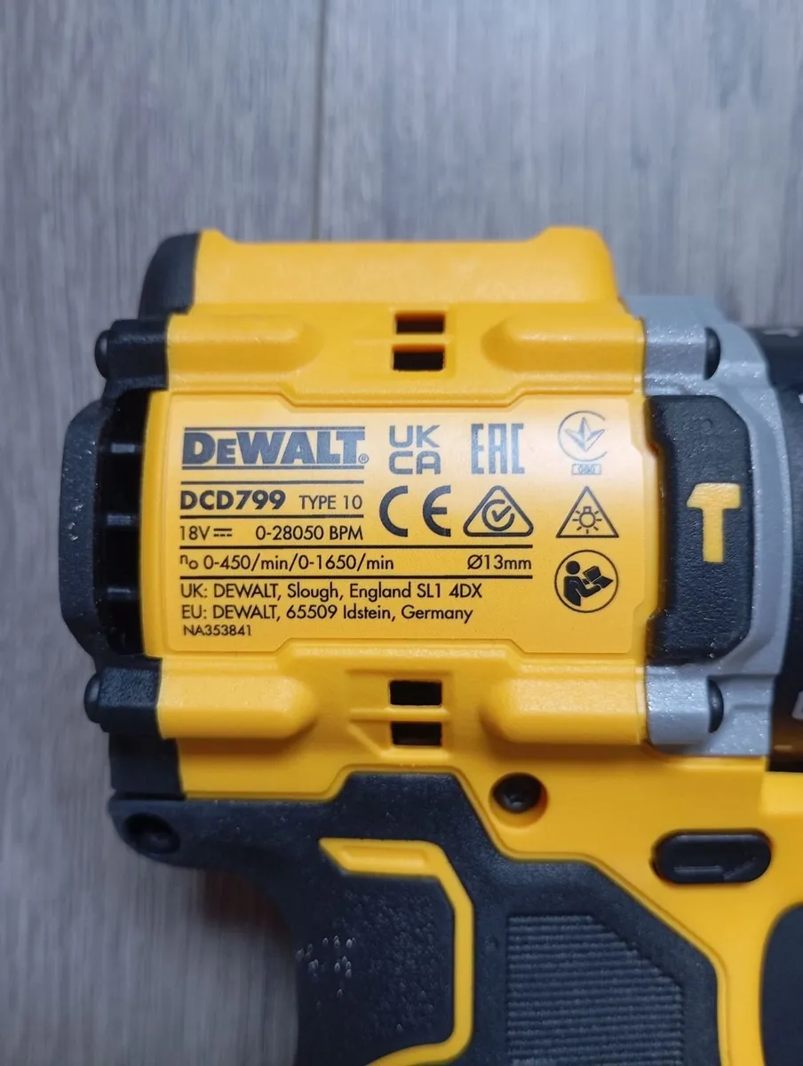 DeWalt Combi Drill - Image 4